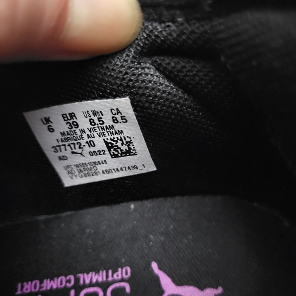 Puma Women's Black and Purple Sneakers - Picture 6 of 7